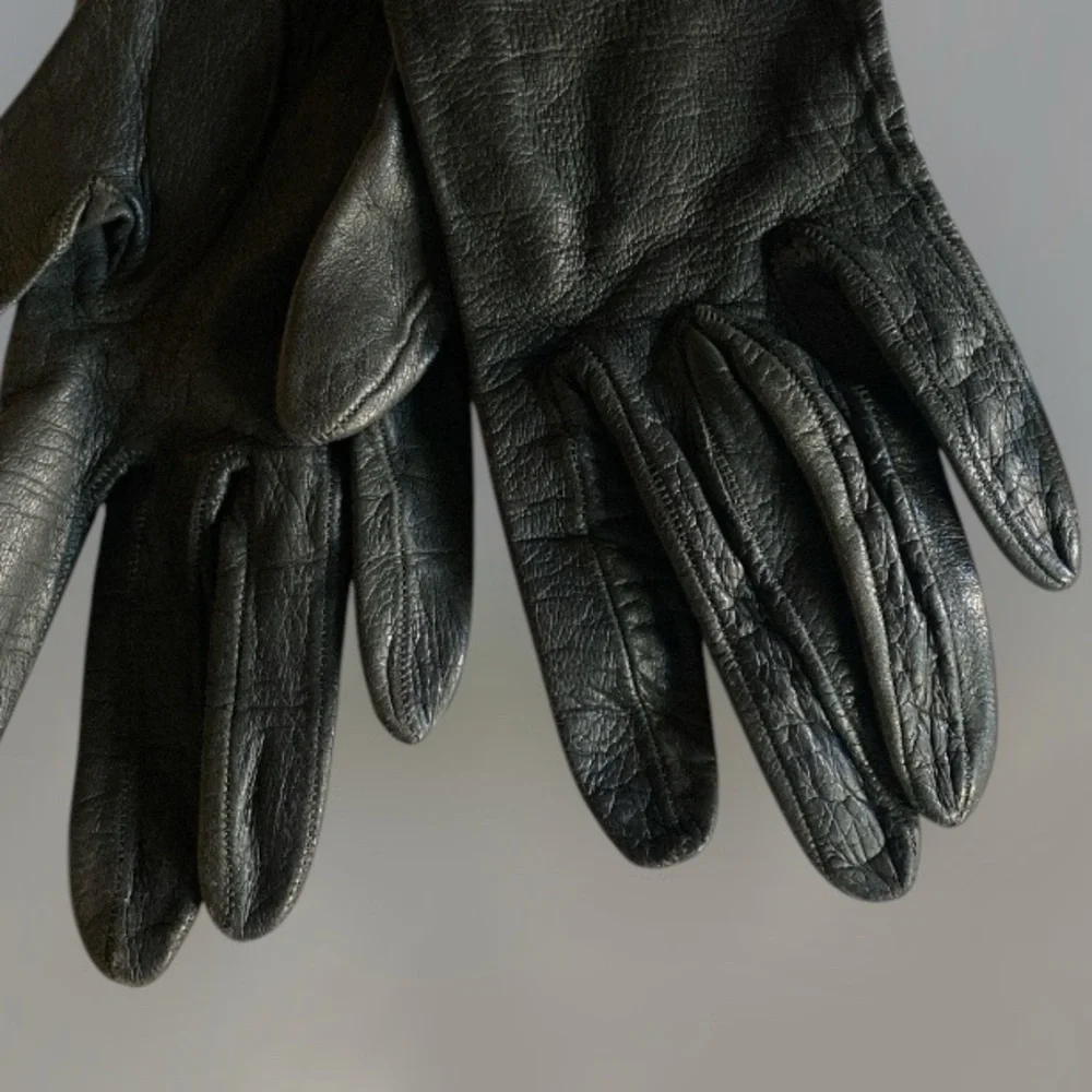 Black Leather Gloves Fits EXTRA SLIM SMALL HANDS. Gorpcore Accessories XS